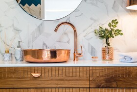 Nyx Chic Manor hotel