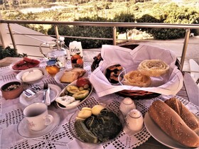 Aksos Suites Accessible Accommodation