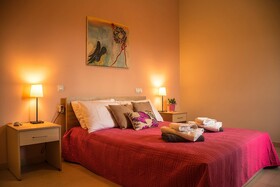 Aksos Suites Accessible Accommodation