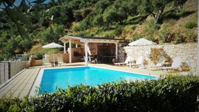 Aksos Suites Accessible Accommodation