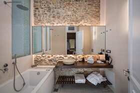 Ambassadors Residence Boutique Chania