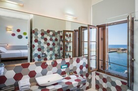 Ambassadors Residence Boutique Chania