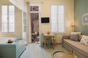 Antica Casa Studios