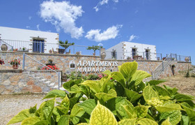Apartments Madares