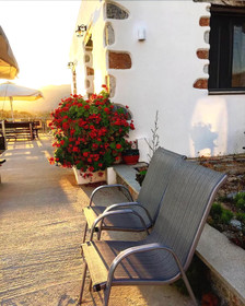 Apartments Madares