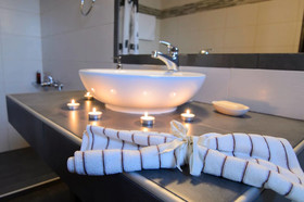 Apartments Madares