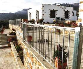 Apartments Madares