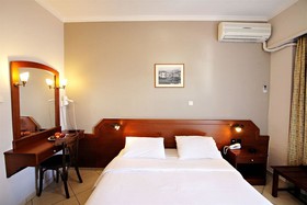 Arkadi Hotel