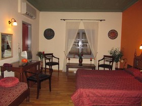 Belmondo Hotel & Suites