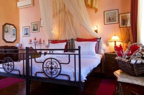Casa Leone Hotel