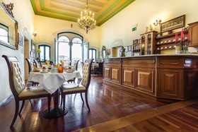 Casa Leone Hotel