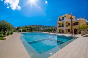 Casa Leone Suites