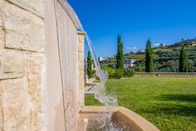 Casa Leone Suites