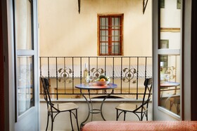 Casa Perla Suites