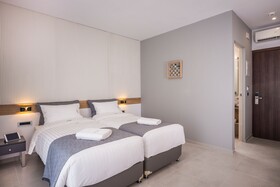 Central City Hotel