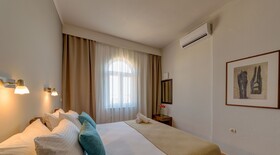 Corinna Mare Suites & Studios