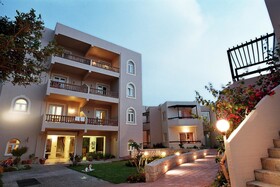 Corinna Mare Suites & Studios