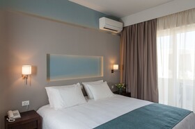 Corinna Mare Suites & Studios