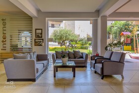 Corinna Mare Suites & Studios
