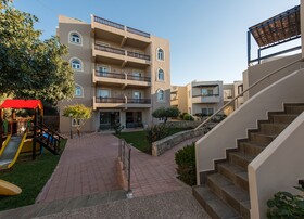 Corinna Mare Suites & Studios