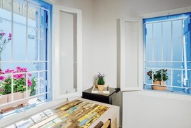 Cosmopolitan House