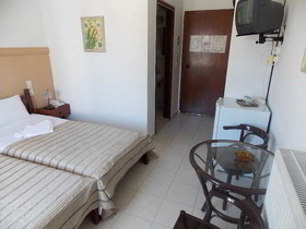 Danaos Hotel