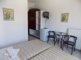 Danaos Hotel