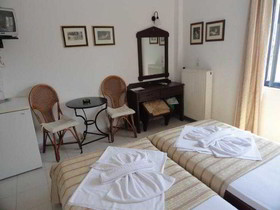 Danaos Hotel