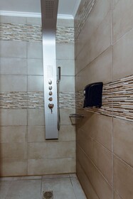 Deluxe Hotel