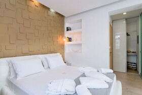 Diamond Luxury Suites
