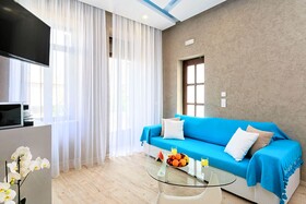Diamond Luxury Suites