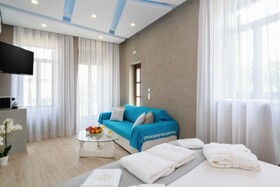 Diamond Luxury Suites