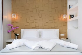 Diamond Luxury Suites