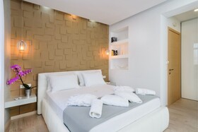 Diamond Luxury Suites