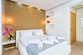 Diamond Luxury Suites