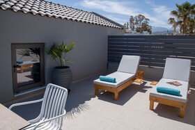 Eleanthi Modern Living