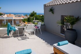 Eleanthi Modern Living