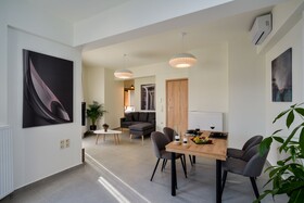 Elia Residences