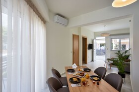 Elia Residences