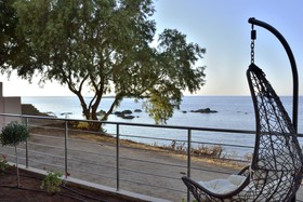 Elia Seaside