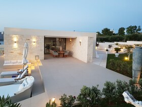 Elias Luxury Villa