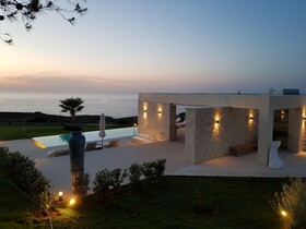 Elias Luxury Villa