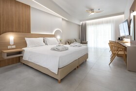 Epavli Grace Hotel