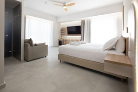 Epavli Grace Hotel