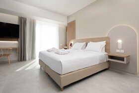 Epavli Grace Hotel