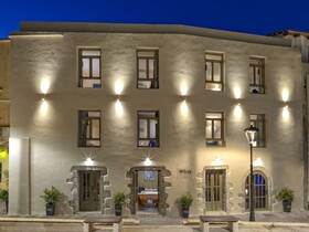 Fileas Art Hotel