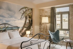 Fileas Art Hotel
