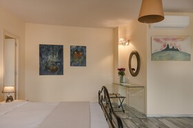 Fileas Art Hotel