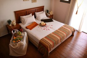 Flamingos Hotel