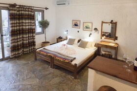 Flamingos Hotel